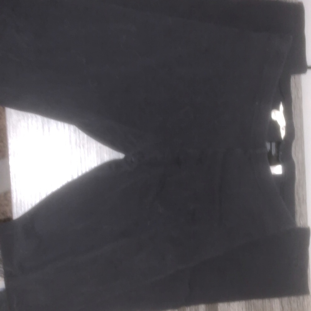 black leggings